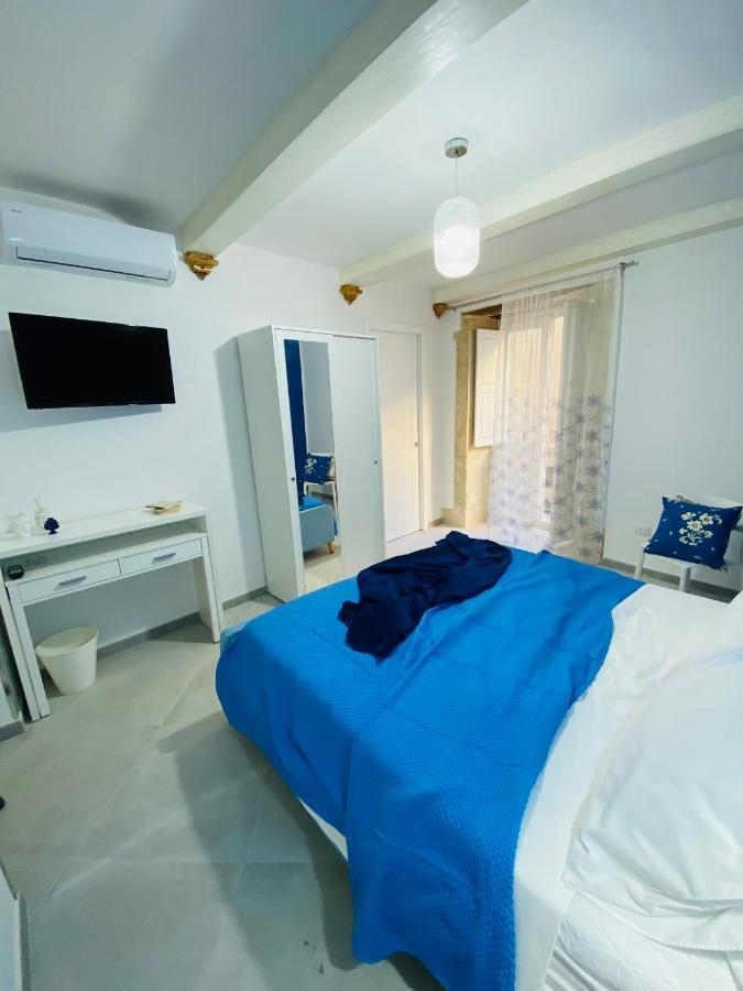 ホテル Casa 68 Ortigia シラクーサ エクステリア 写真
