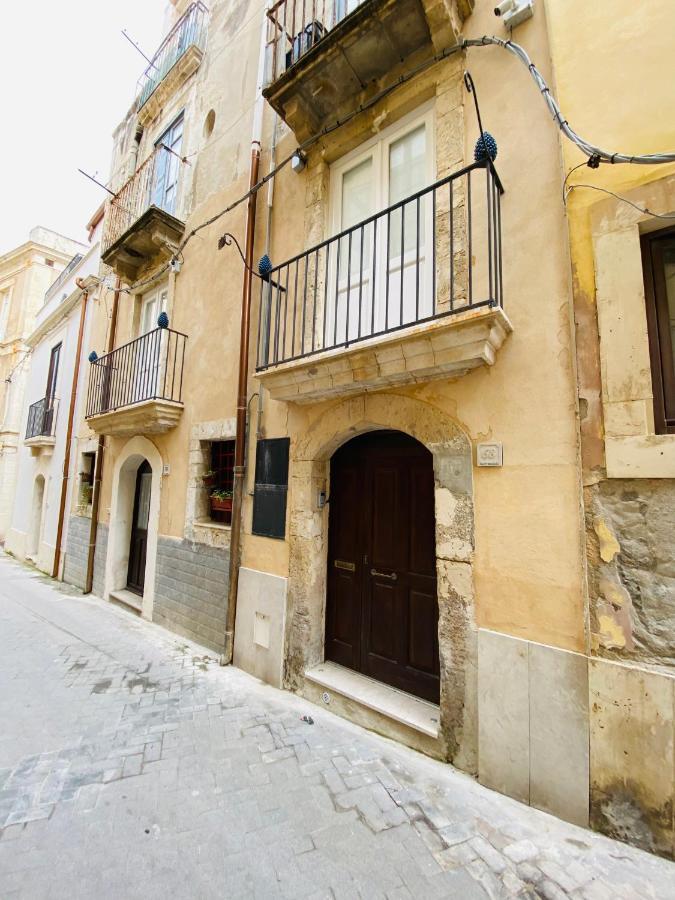 ホテル Casa 68 Ortigia シラクーサ エクステリア 写真