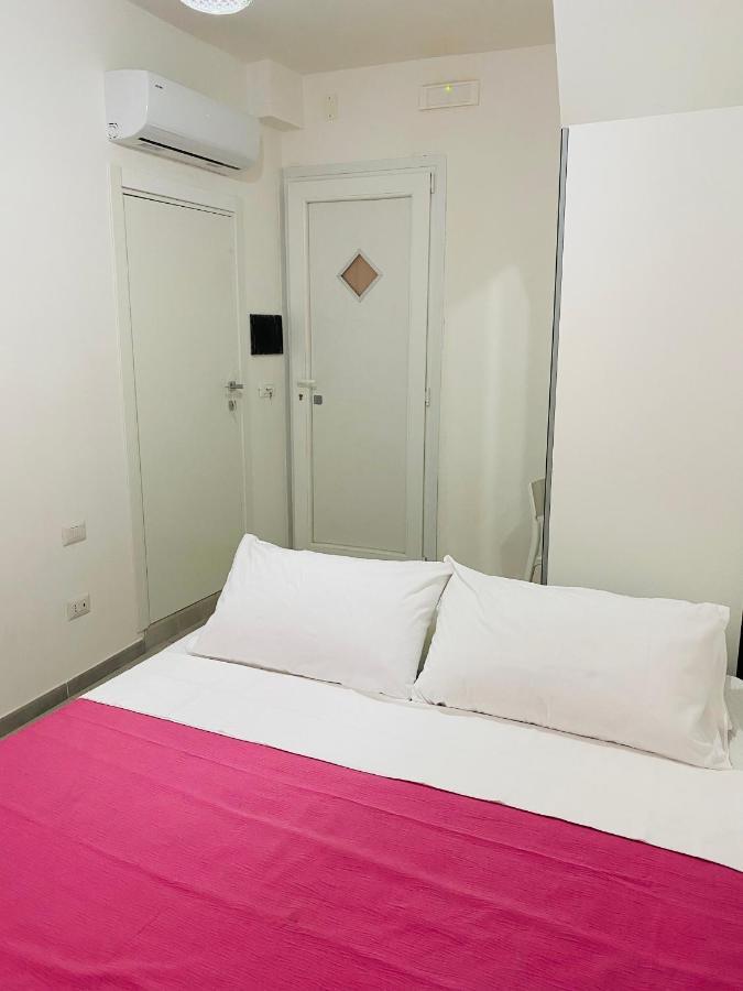 ホテル Casa 68 Ortigia シラクーサ エクステリア 写真